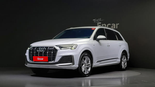 2020 AUDI Q7