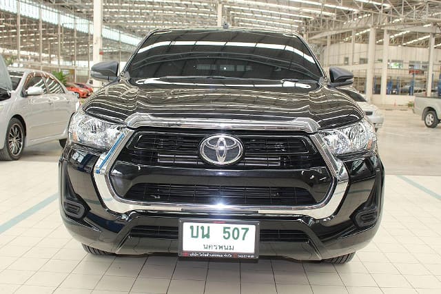 2023 TOYOTA Hilux