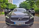 2022 VOLVO S90