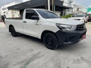 2019 TOYOTA Hilux