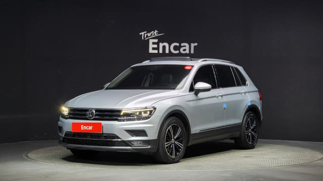 2020 VOLKSWAGEN Tiguan