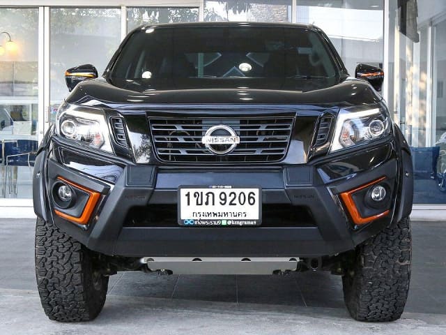 2021 NISSAN Navara