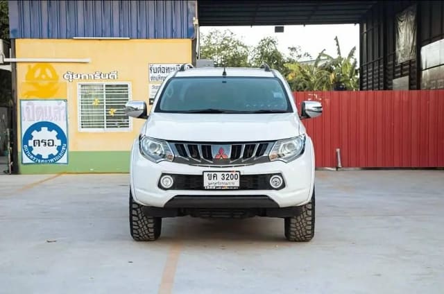 2018 MITSUBISHI Triton