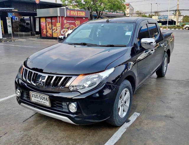 2017 MITSUBISHI Triton