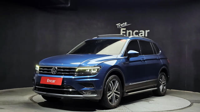 2020 VOLKSWAGEN Tiguan