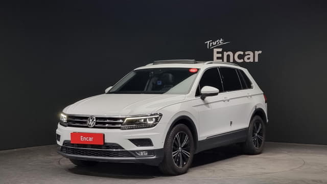 2020 VOLKSWAGEN Tiguan