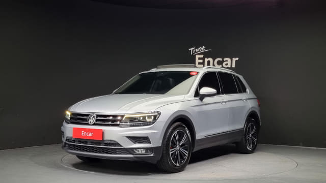 2020 VOLKSWAGEN Tiguan, 