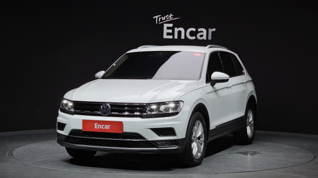 2020 VOLKSWAGEN Tiguan