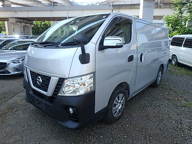 2019 NISSAN Caravan Van