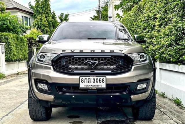 2019 FORD EVEREST