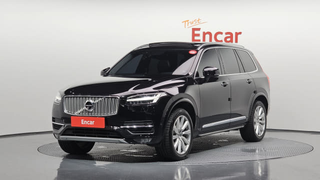 2017 VOLVO XC90