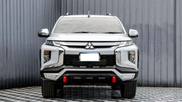 2021 MITSUBISHI Triton