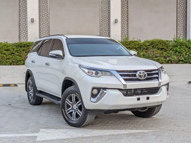 2018 TOYOTA Fortuner, 