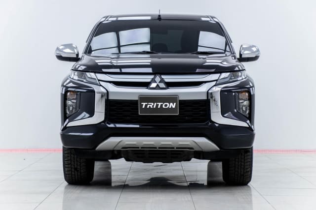 2021 MITSUBISHI Triton