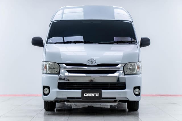 2017 TOYOTA Hiace Commuter