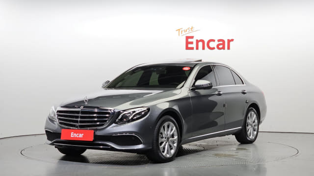 2018 MERCEDES-BENZ E-Class