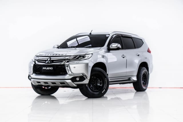 2017 MITSUBISHI Pajero