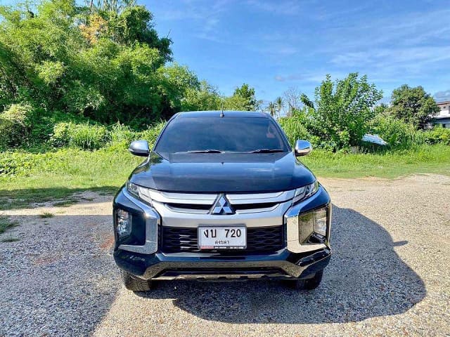 2020 MITSUBISHI Triton