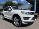 2016 VOLKSWAGEN Touareg