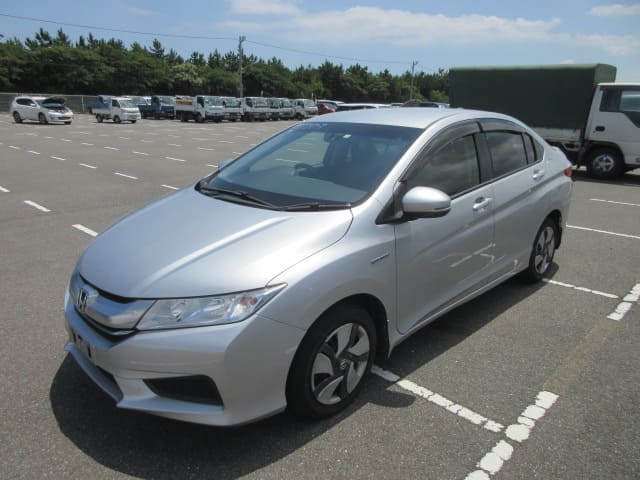 2016 HONDA Grace