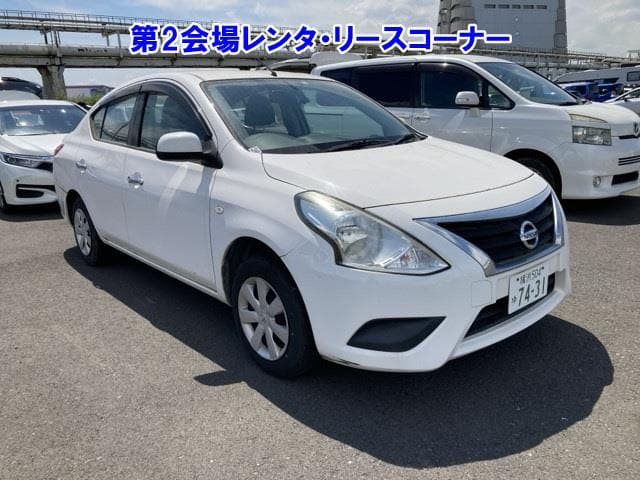 2016 NISSAN Latio