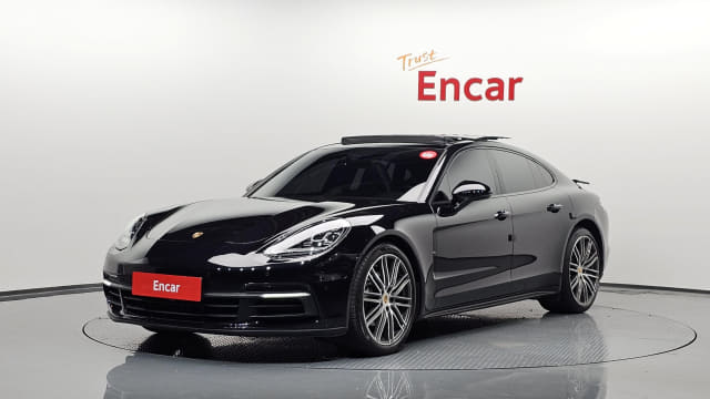 2018 Porsche Panamera