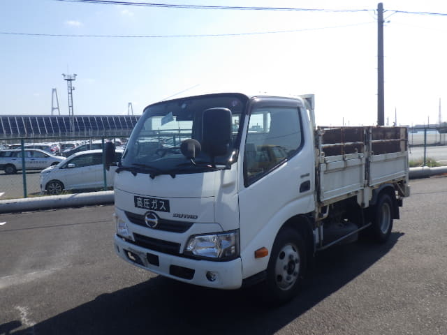 2017 HINO Dutro