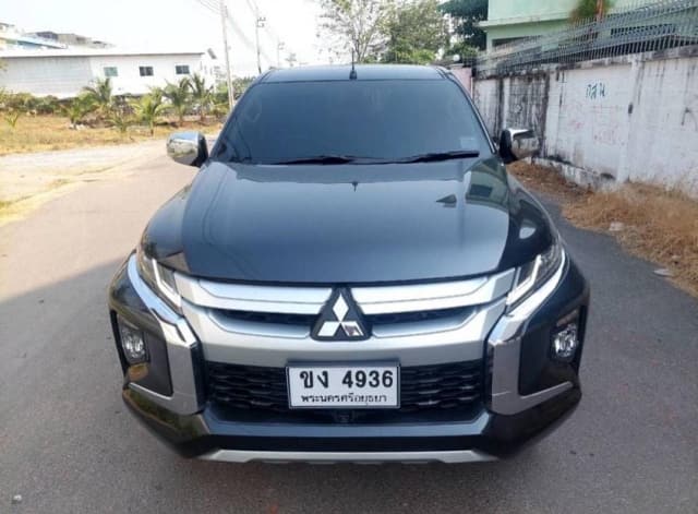 2019 MITSUBISHI Triton