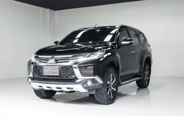 2018 MITSUBISHI Pajero