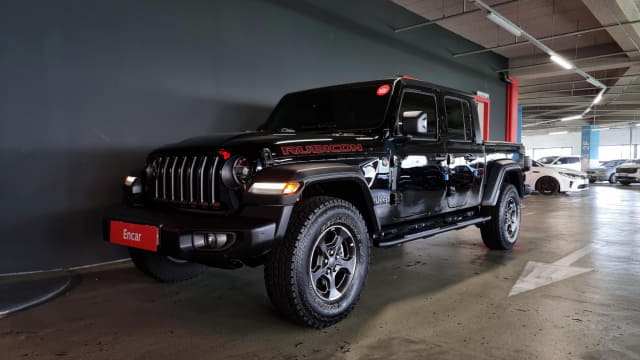 2021 JEEP Gladiator