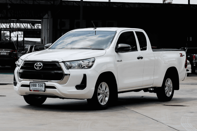 2021 TOYOTA Hilux