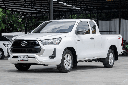 2021 TOYOTA Hilux