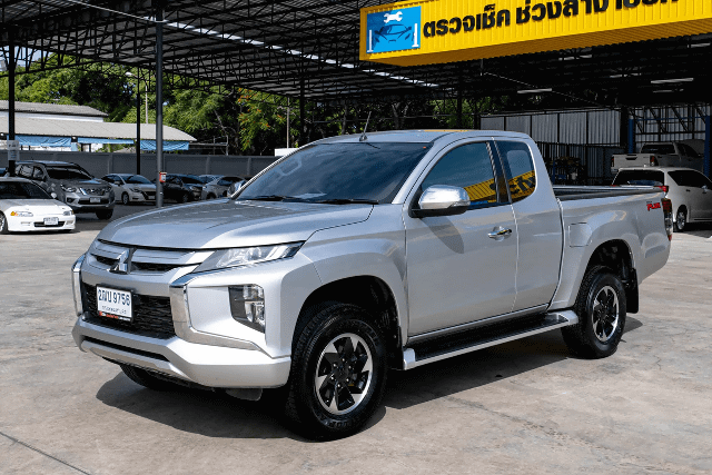 2019 MITSUBISHI Triton, 