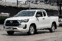 2021 TOYOTA Hilux