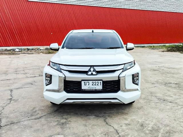 2019 MITSUBISHI Triton