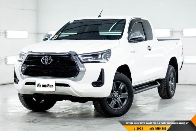 2021 TOYOTA Hilux