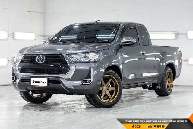 2021 TOYOTA Hilux