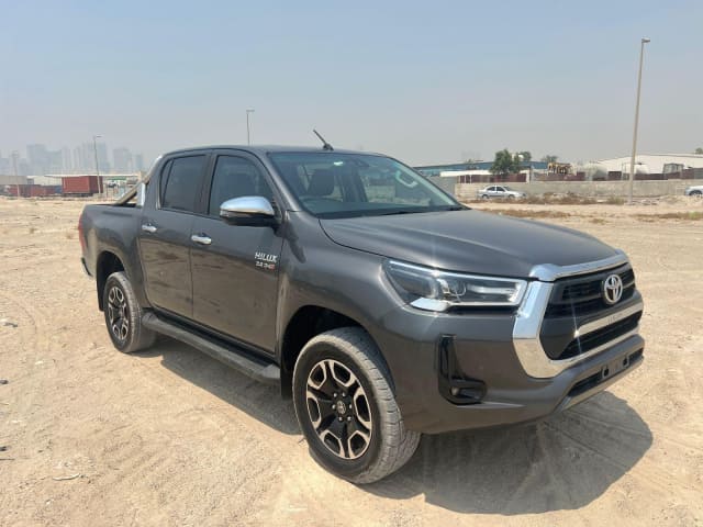 2021 TOYOTA Hilux