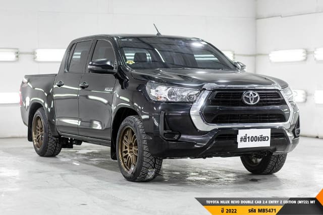 2022 TOYOTA Hilux