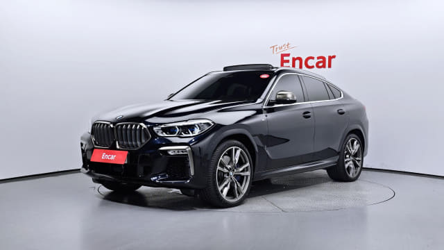 2021 BMW X6