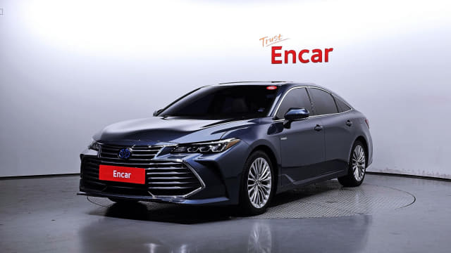 2019 TOYOTA Avalon