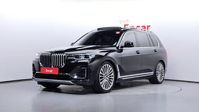 2020 BMW X7, 