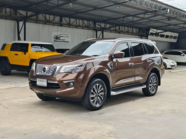 2020 NISSAN Navara