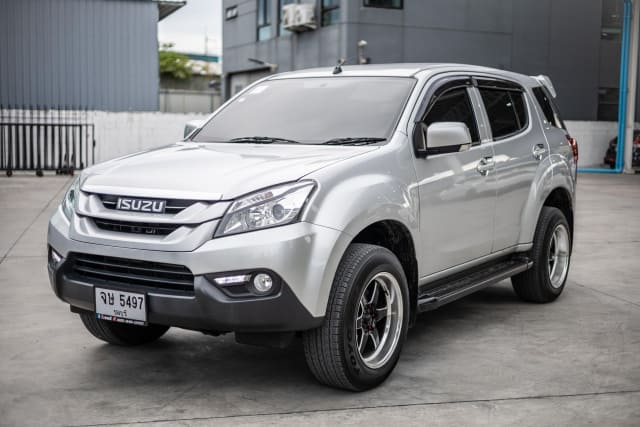 2019 MITSUBISHI Triton