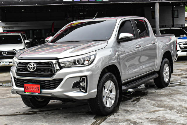 2018 TOYOTA Hilux