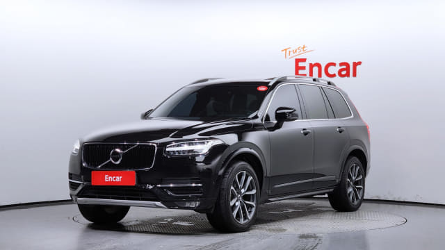 2017 VOLVO XC90