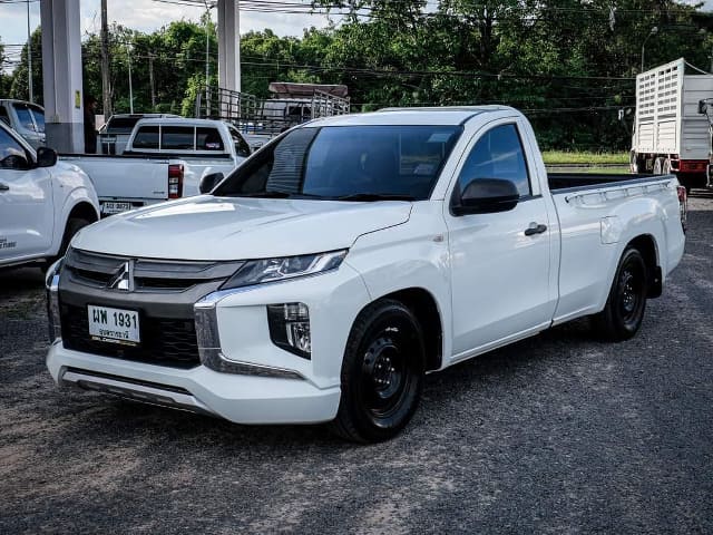 2020 MITSUBISHI Triton