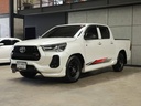 2022 TOYOTA Hilux