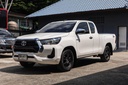 2021 TOYOTA Hilux