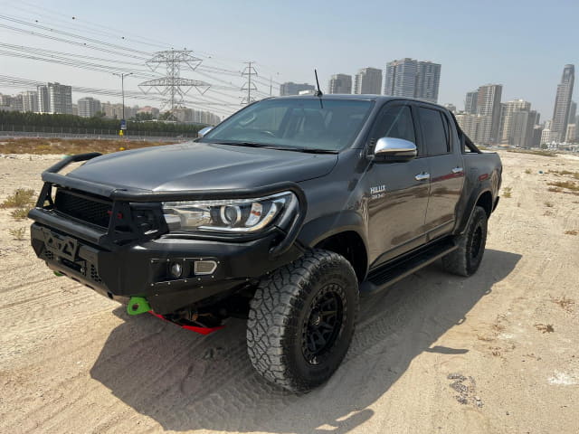 2018 TOYOTA Hilux